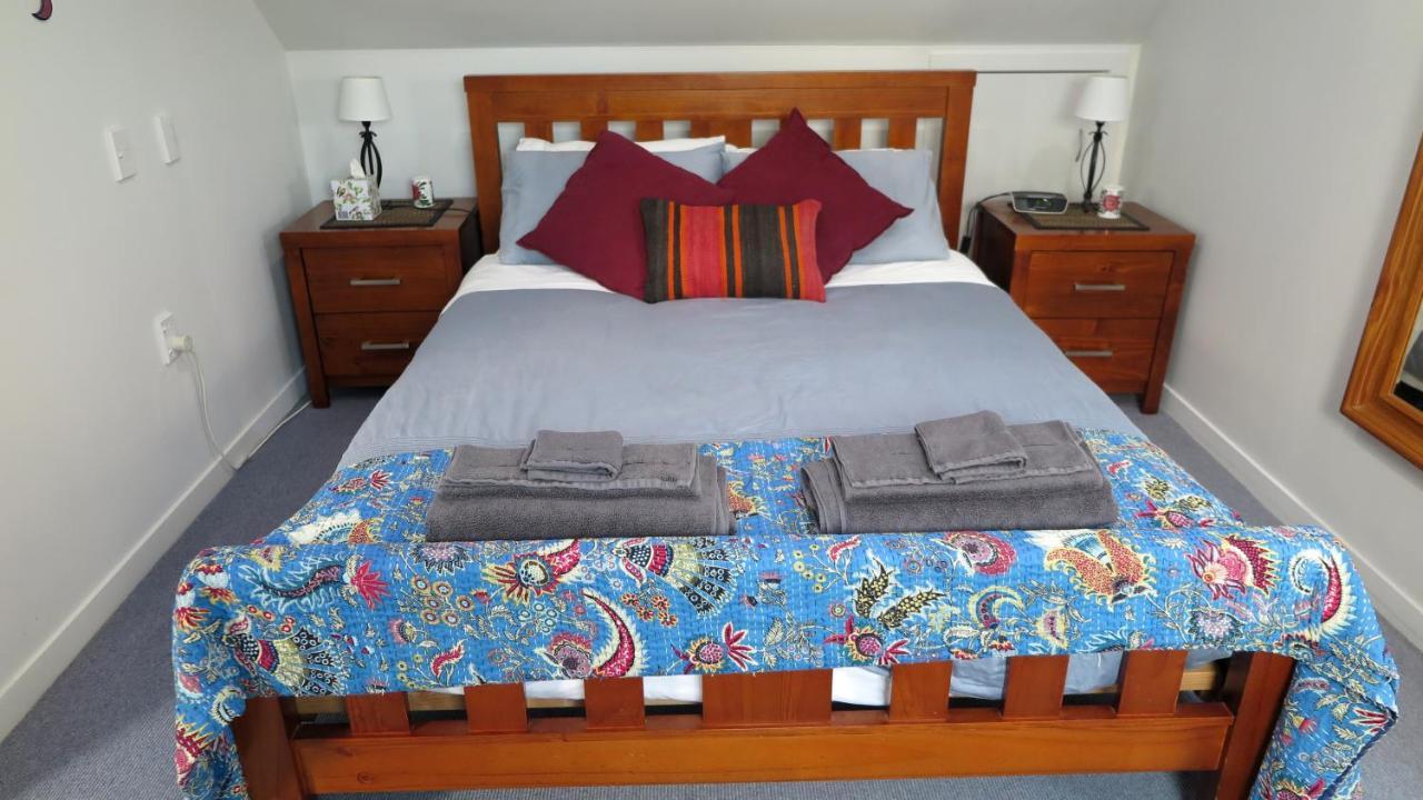 Ruru Lodge Tawharanui Екстер'єр фото